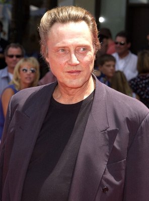 Фото - Деревенские медведи: 296x400 / 22 Кб