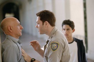 Фото - Дом из песка и тумана: 320x211 / 14 Кб