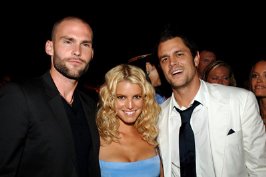 Фото - Придурки из Хаззарда: 266x177 / 11 Кб