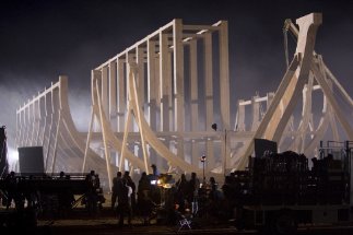 Фото - Эван Всемогущий: 323x215 / 16 Кб