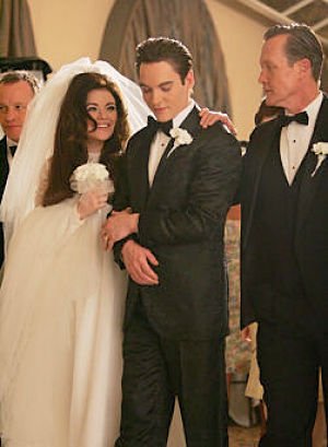 Фото - Элвис. Ранние годы: 300x409 / 24 Кб