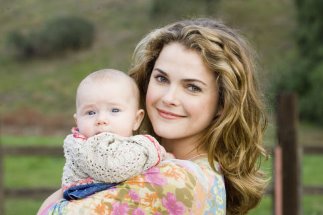 Фото - Официантка: 323x215 / 17 Кб