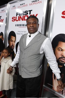 Фото - Первое воскресенье: 267x400 / 28 Кб