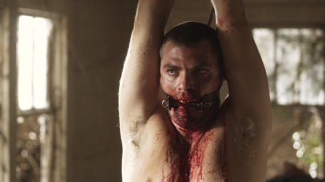 Фото -  Я плюю на ваши могилы: 461x259 / 19 Кб