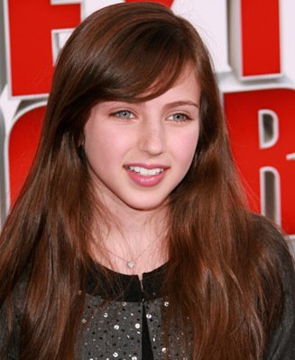 Фото - Шпион по соседству: 327x400 / 29 Кб