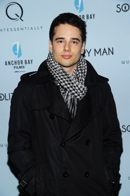 Фото - Сексоголик: 266x400 / 18 Кб