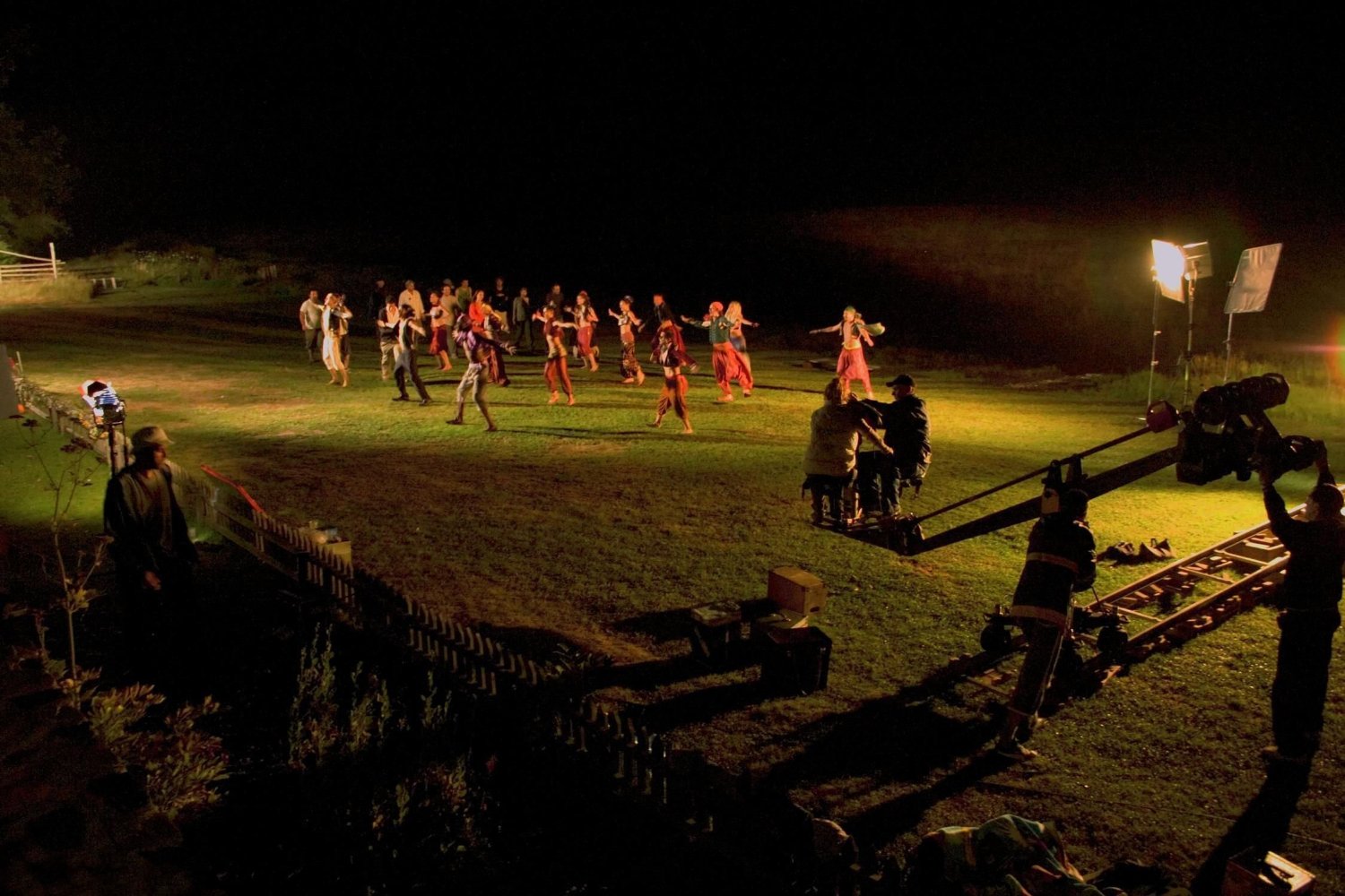 Фото - Black & White in Colors: 1500x1000 / 224 Кб