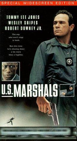 Фото - Служители закона: 261x475 / 40 Кб