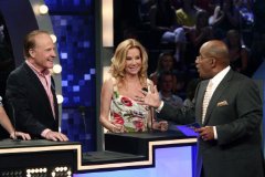 Фото - Celebrity Family Feud: 240x160 / 12 Кб