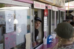 Фото - The Baby Borrowers: 240x160 / 12 Кб