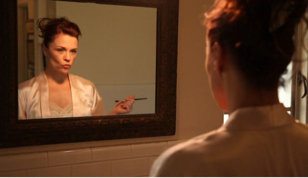 Фото - Bathing & the Single Girl: 615x356 / 26 Кб