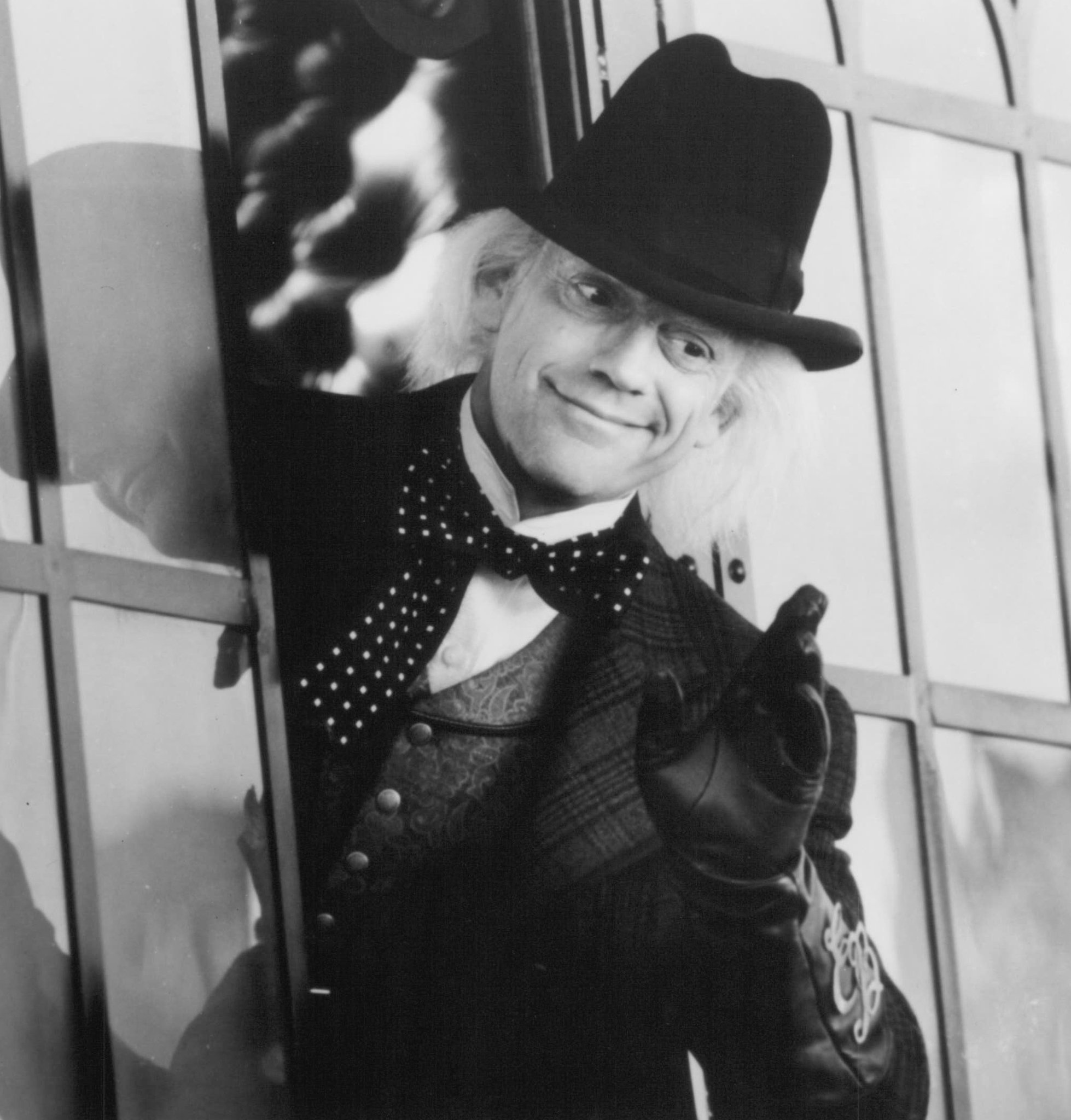 Фото - Назад в будущее 3: 1958x2048 / 353 Кб