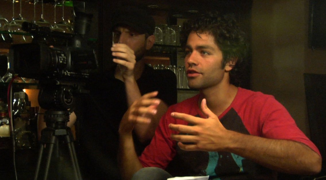 Фото - Юный папарацци: 1136x630 / 87 Кб