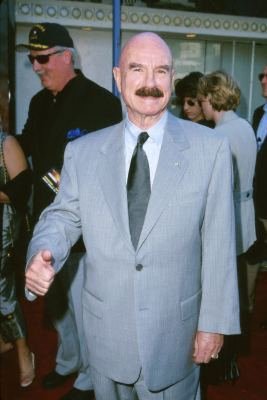 Фото - Правила боя: 267x400 / 21 Кб