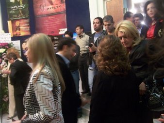 Фото - Woman: 338x254 / 22 Кб