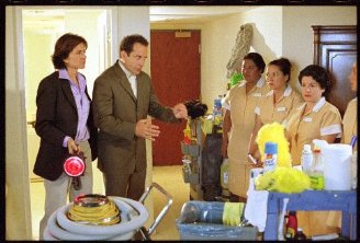 Фото - Дефективный детектив : 328x222 / 24 Кб