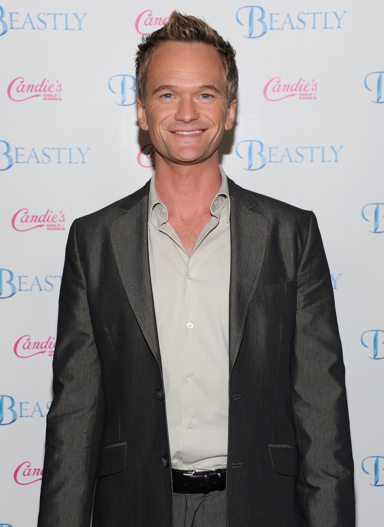 Фото - Страшно красив: 1492x2048 / 456 Кб