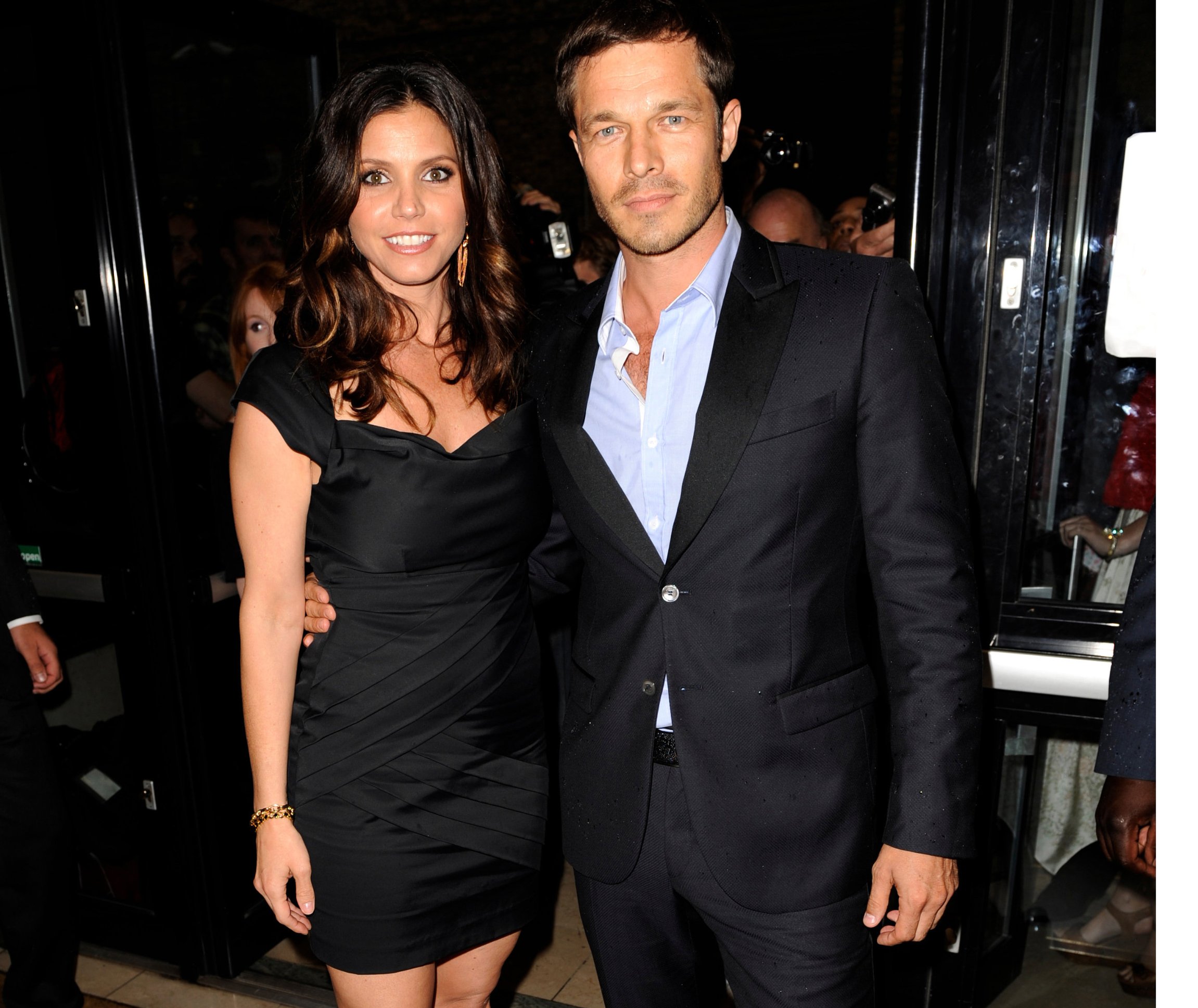 Фото - Psychosis: 2302x1938 / 473 Кб