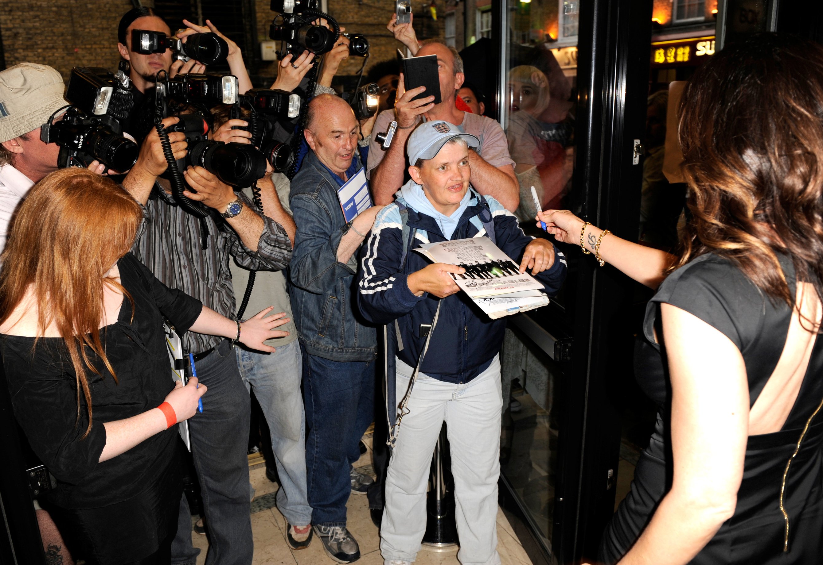 Фото - Psychosis: 2680x1842 / 768 Кб