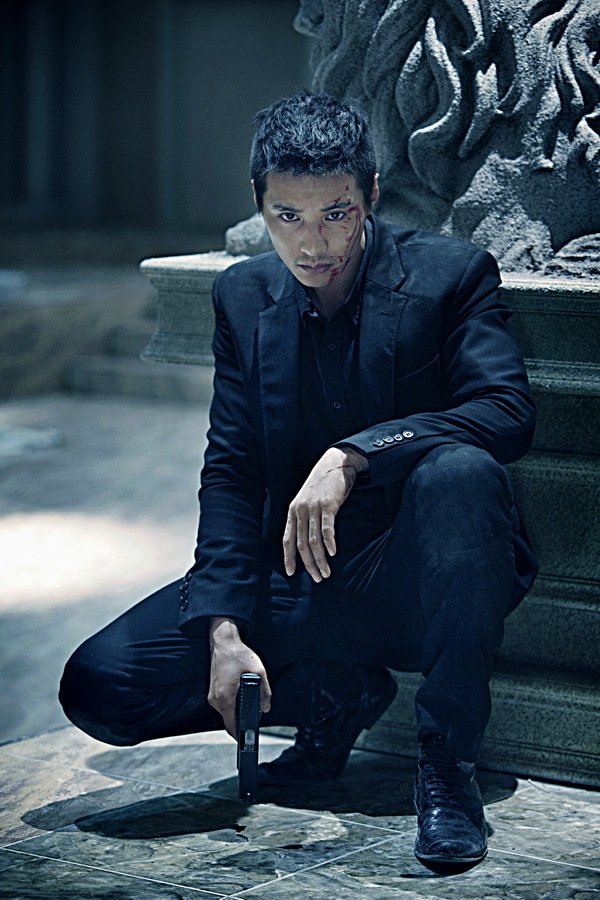 Фото - Человек из ниоткуда: 600x900 / 111 Кб