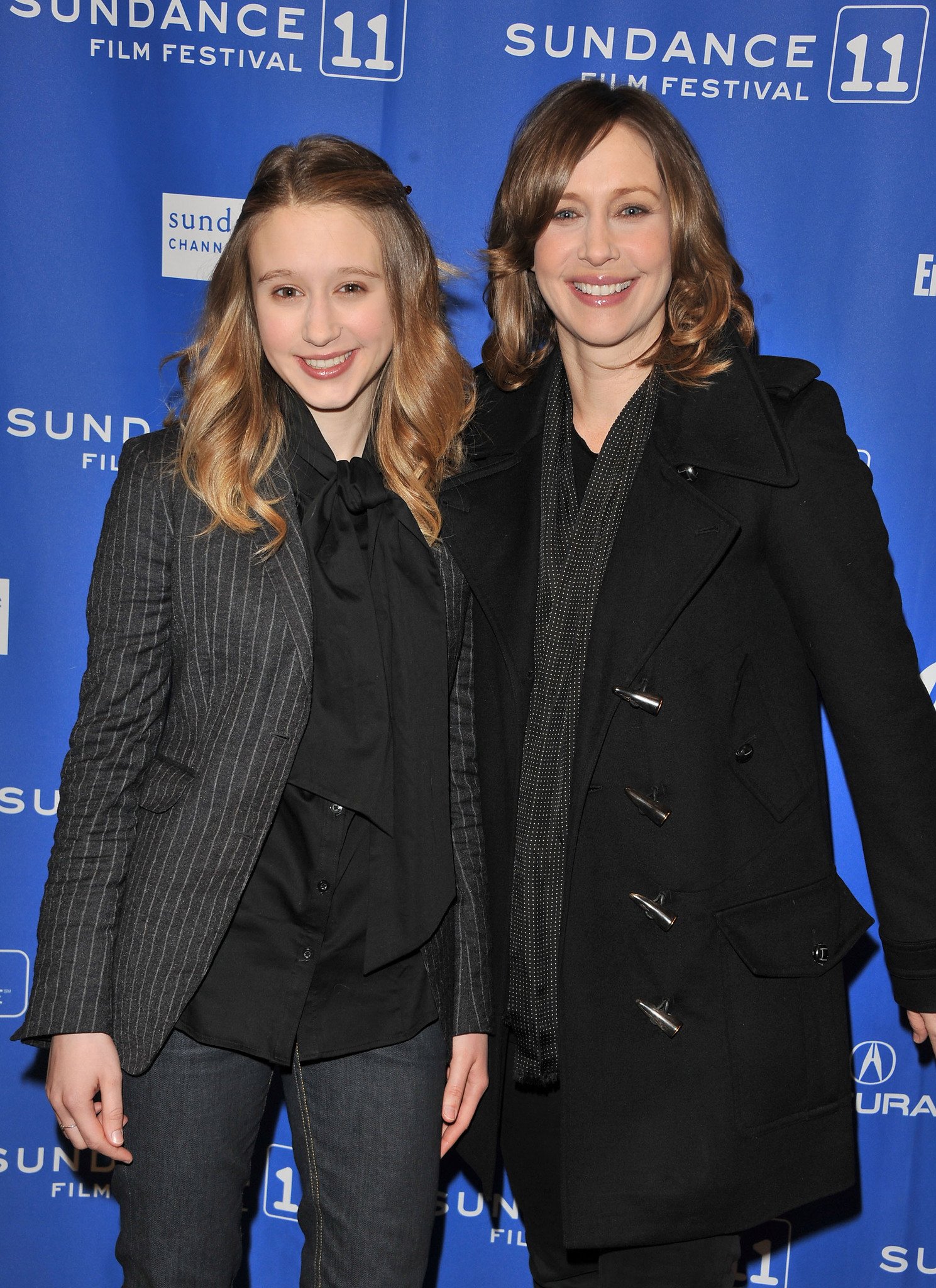 Фото - Выше земли: 1489x2048 / 651 Кб