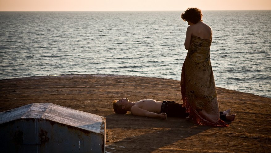 Фото - Chuzhaya: 878x496 / 92 Кб