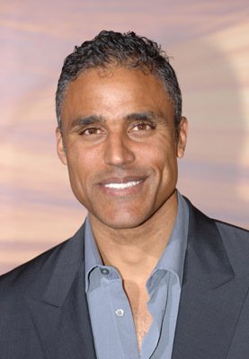 Фото - The Many Strange Stories of Triangle Woman: 277x400 / 18 Кб