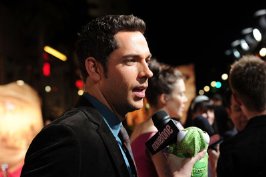 Фото - The Many Strange Stories of Triangle Woman: 266x177 / 12 Кб