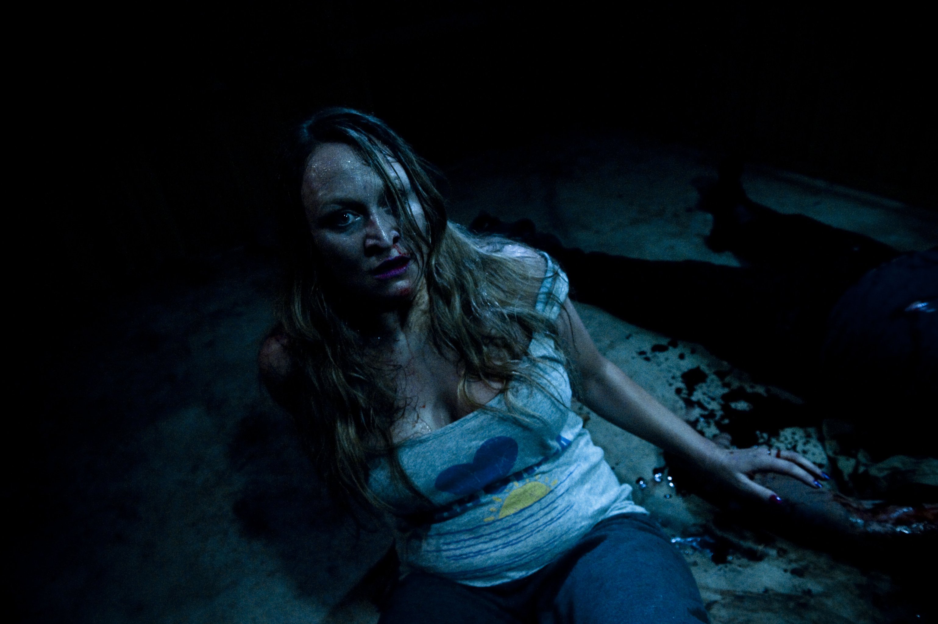 Фото - Alistair: 3078x2048 / 516 Кб