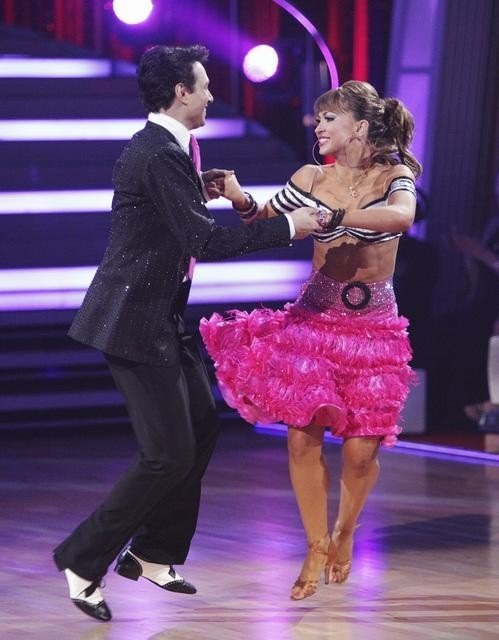 Фото - Танцы со звездами: 499x640 / 55 Кб