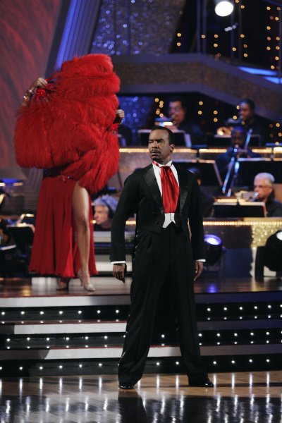 Фото - Танцы со звездами: 400x600 / 49 Кб