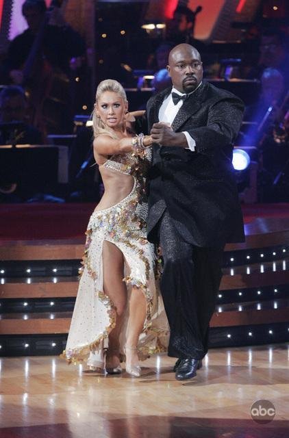 Фото - Танцы со звездами: 422x640 / 51 Кб