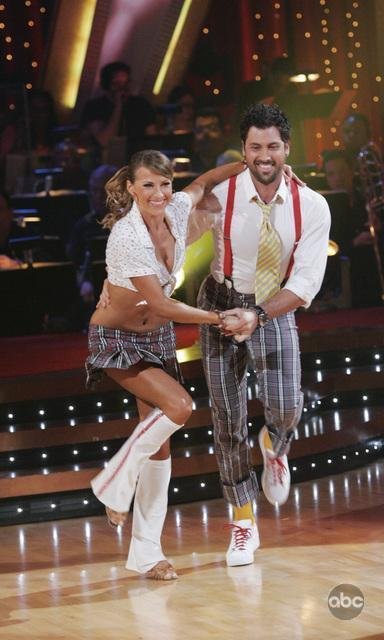 Фото - Танцы со звездами: 384x640 / 51 Кб