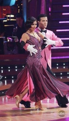 Фото - Танцы со звездами: 230x400 / 25 Кб