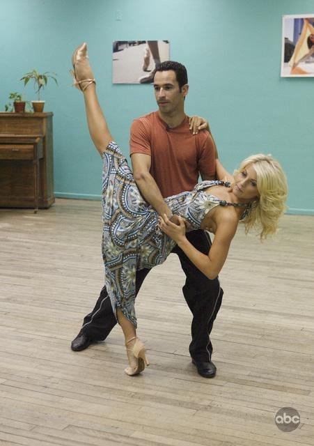 Фото - Танцы со звездами: 451x640 / 53 Кб