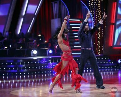 Фото - Танцы со звездами: 388x310 / 34 Кб