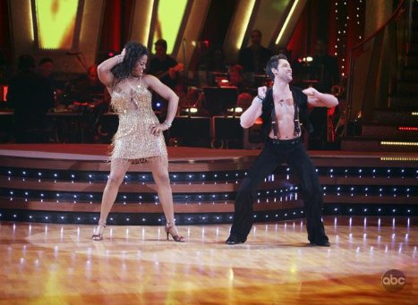 Фото - Танцы со звездами: 467x341 / 39 Кб