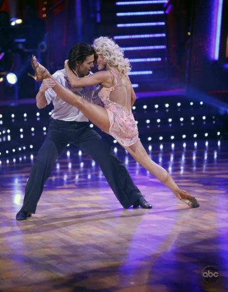 Фото - Танцы со звездами: 450x577 / 47 Кб