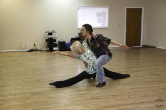 Фото - Танцы со звездами: 324x216 / 13 Кб