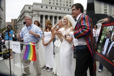 Фото - Настоящие нью-йоркские домохозяйки: 400x267 / 33 Кб