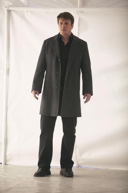 Фото - Касл: 427x640 / 26 Кб