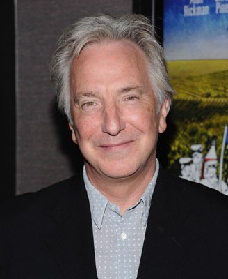 Фото - Удар бутылкой: 328x400 / 22 Кб