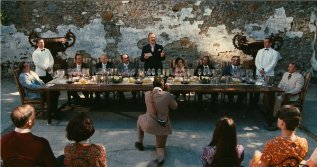 Фото - Удар бутылкой: 317x167 / 20 Кб