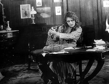 Фото - Каприз: 348x269 / 25 Кб