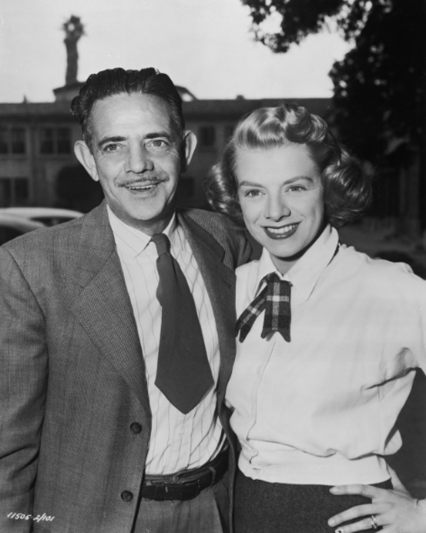 Фото - Светлое Рождество: 1635x2048 / 391 Кб