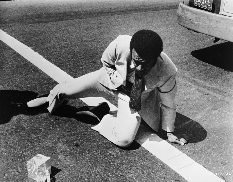 Фото - Беспорядки в Гарлеме: 802x629 / 148 Кб