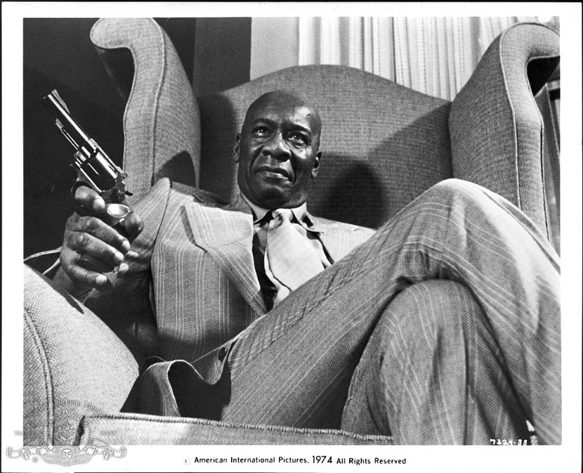 Фото - Беспорядки в Гарлеме: 830x673 / 141 Кб