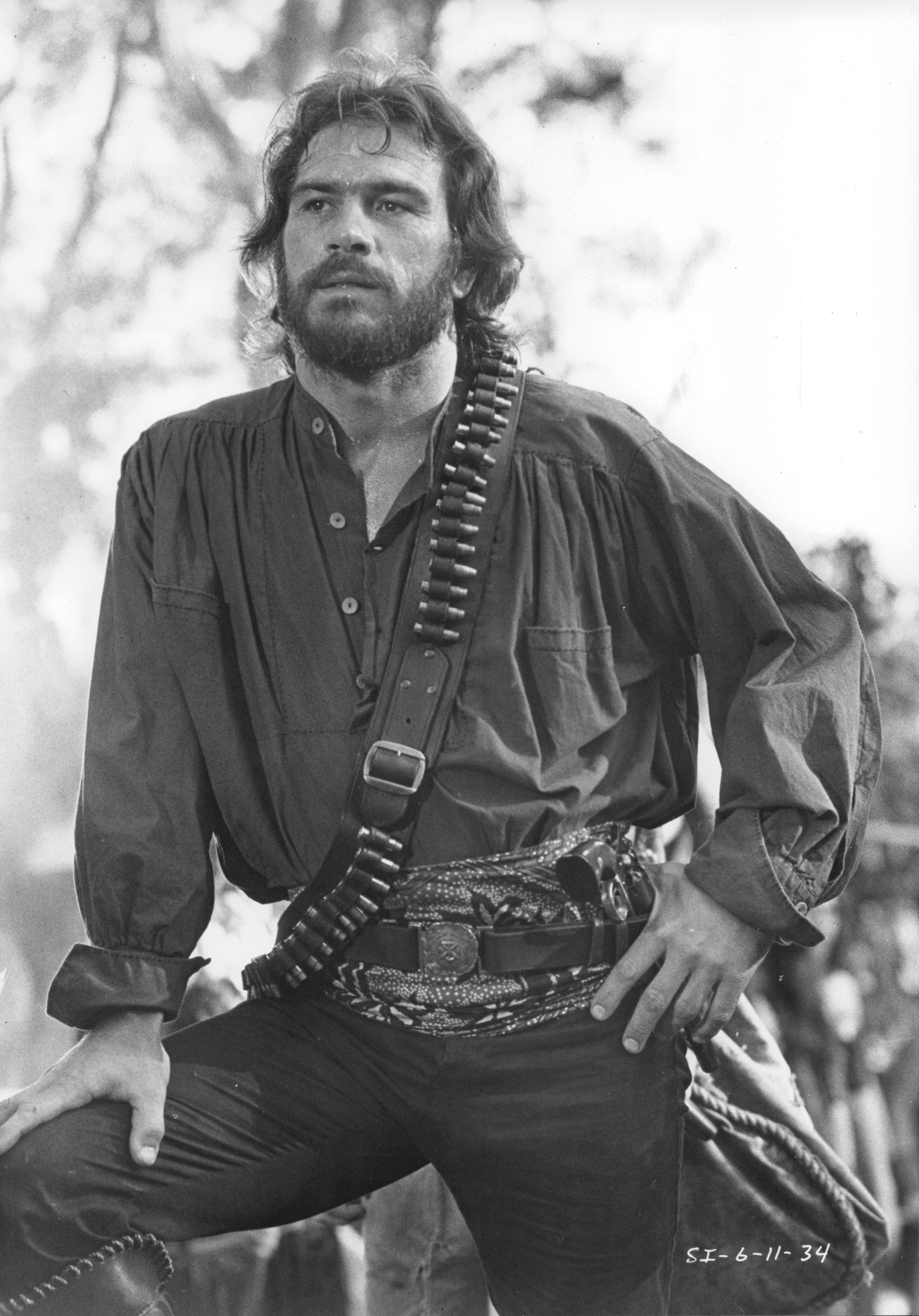 Фото - Нэйт и Хейс: 1430x2048 / 417 Кб