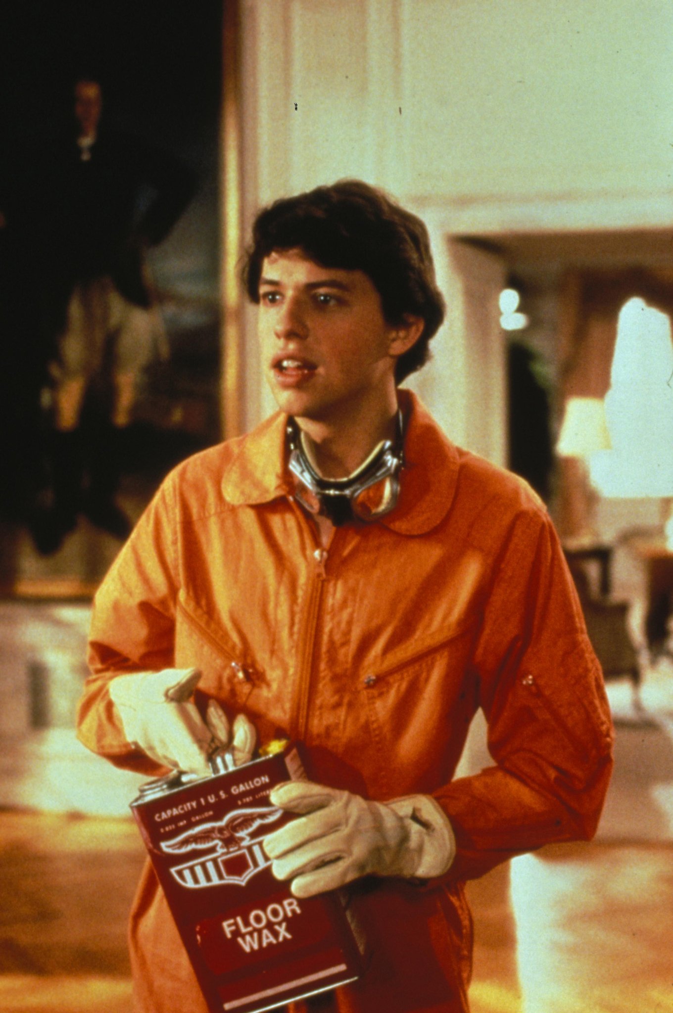 Фото - Домашняя война: 1360x2048 / 331 Кб