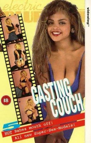 Фото - Синий цвета электрик: 303x475 / 49 Кб